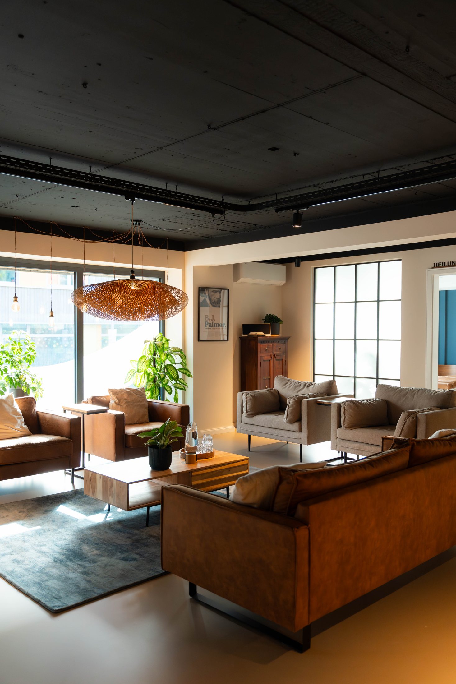 Lounge der Chirotime Praxis